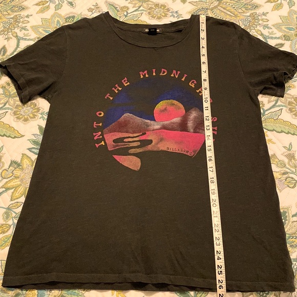 Billabong short sleeve grey t-shirt, size M. - Picture 6 of 9